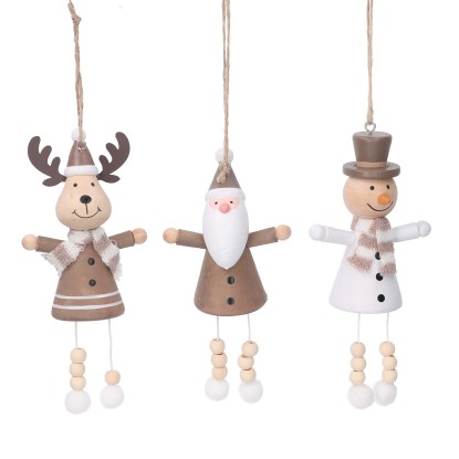 Addobbo in legno babbo, renna e pupazzo naturale 3 assortiti 8x4,5xh10 cm Addobbo in legno babbo, renna e pupazzo naturale 3 assortiti 8x4,5xh10 cm