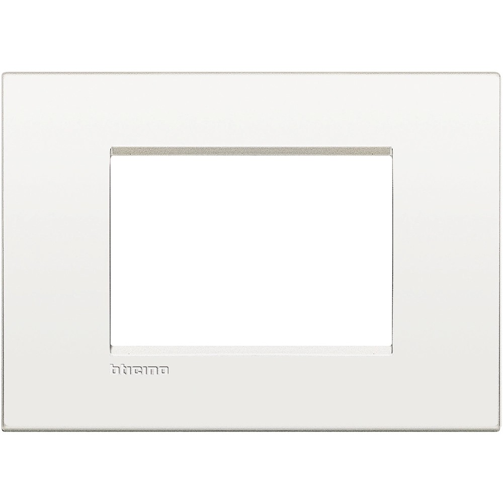 Bticino Livinglight Placca 3 Posti Bianco Puro OBI