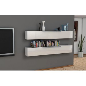 Mensole a muro bianche con libri e decorazioni su parete grigia.