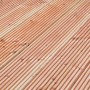 Listoni per terrazza in douglasia scanalata, aspetto legno naturale.