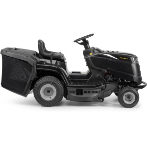 Trattorino tagliaerba Alpina AT4 84 A nero con cesto di raccolta, vista laterale.