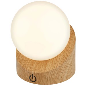 Moderna lampada da tavolo a LED con base in legno e paralume sferico.