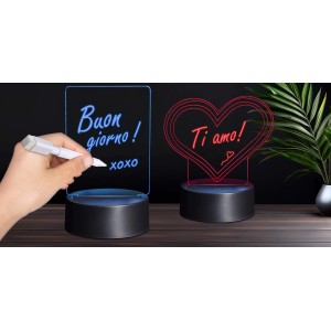 Due lampade da tavolo di design t.b.t. con motivi intercambiabili e pennarello.
