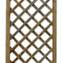 Traliccio da giardino in legno con design quadrato.