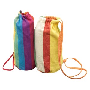 Due sacche colorate a righe per sedie sospese Dondoli con coulisse.