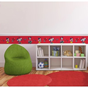 Cameretta con bordo rosso di Minnie Mouse "Red Bow" sul muro.