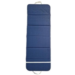 Materassino per cuscino da esterno blu scuro con maniglie per mobili da giardino.