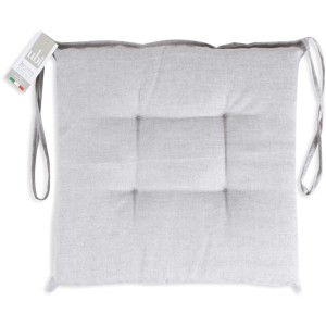 Cuscino quadrato grigio chiaro con lacci per sedie.