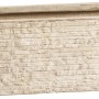 Fioriera beige Bernay, 29x79x29 cm, con texture a coste effetto pietra per giardino, balcone o terrazza.