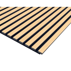 Primo piano di un pannello acustico in legno con strisce di feltro nero. Ideale per l'assorbimento acustico.