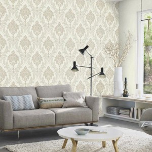 Carta da parati decorativa beige t.b.t. con motivo floreale in soggiorno.