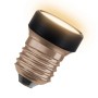 Lampadina LED E27 Osram compatta, 3,5W, con luce bianca calda. Lampada di design per illuminazione decorativa.