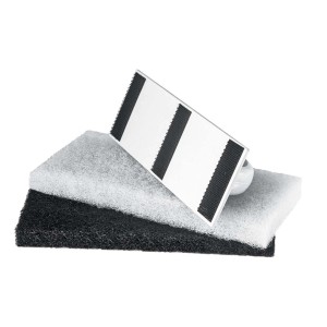 t.b.t. per muratura e piastrellatura, con manico e spugne in bianco e nero.
