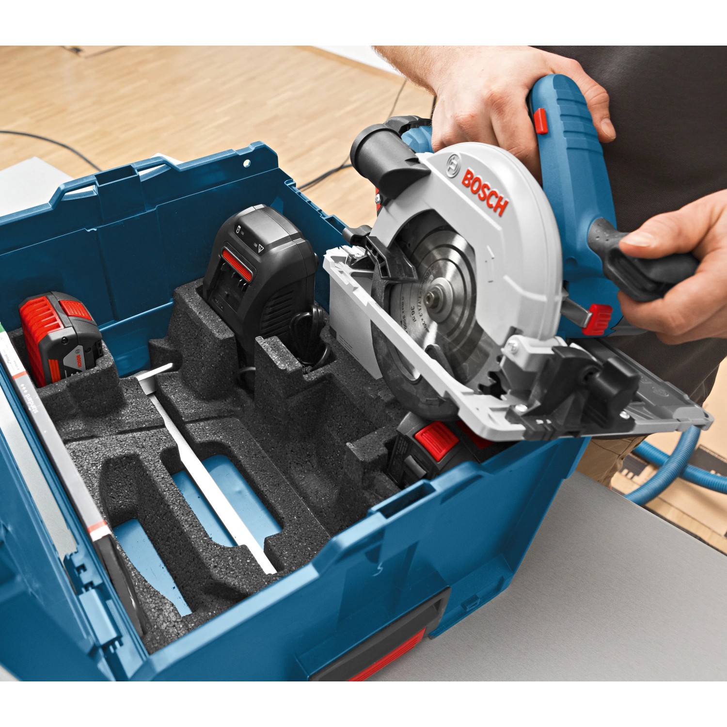 Sega circolare a batteria Bosch GKS 18 V-57 G Solo in valigetta L-Boxx con accessori.