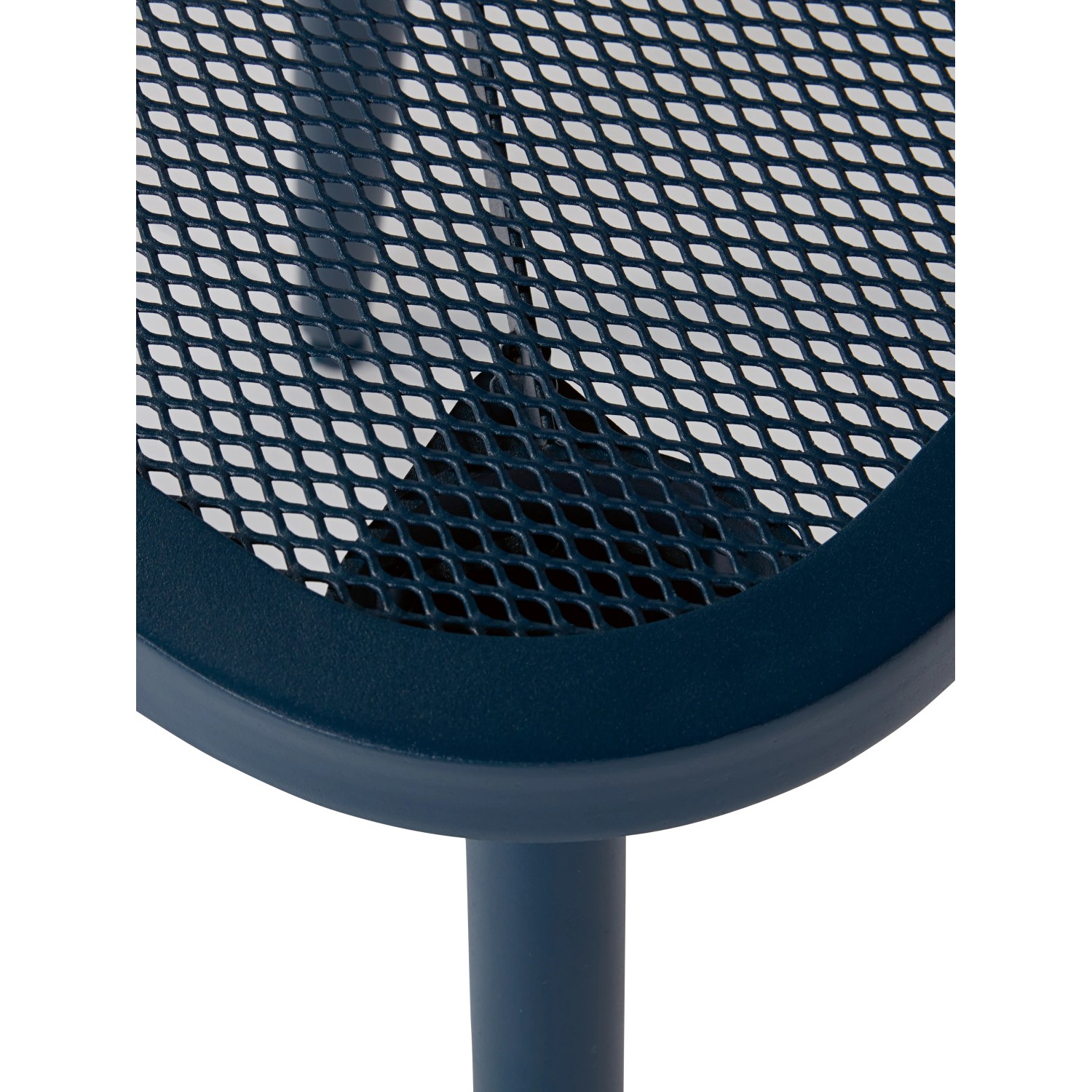 Dettaglio: Sgabello lounge blu Punta Gorda con rete in acciaio e angoli arrotondati.