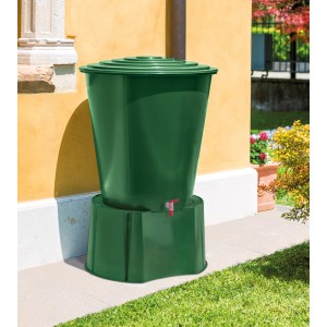 Serbatoio acqua piovana verde da 310l con supporto e rubinetto in giardino.