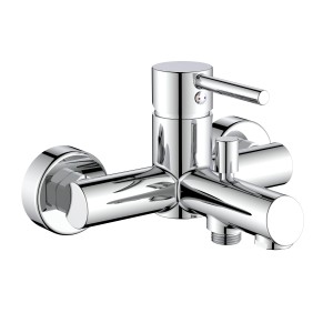 Miscelatore per vasca t.b.t. cromato lucido per montaggio a parete.