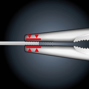 Dettaglio: pinza per telefoni LUX Professional English 200 mm taglia filo. Pinza in acciaio per utensili.