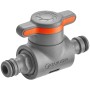 Raccordo Gardena con valvola di regolazione per flusso d'acqua continuo.