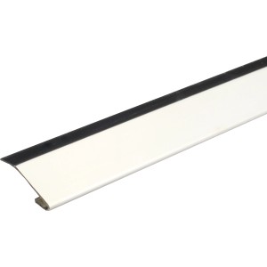 Profilo t.b.t. bianco con striscia di tenuta nera.