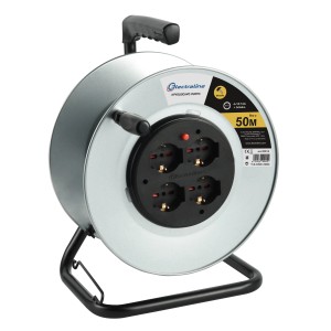 Avvolgicavo con 4 prese e cavo da 50m, alloggiamento in metallo.