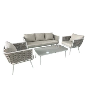 Set di mobili da giardino t.b.t. con divano, poltrone e tavolo.
