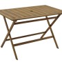 Tavolo da giardino rettangolare color legno con motivo a listelli e gambe pieghevoli.