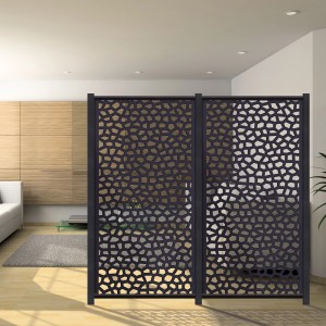 Pannello divisorio decorativo nero con motivo per interni.