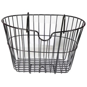 Cesto da bici nero in filo metallico per il trasporto di bagagli sulla bici.