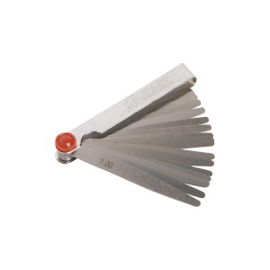 Calibro spessimetrico LUX Comfort con 20 lame per misurare gli spazi.