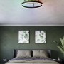 Plafoniera LED nera con cambio colore per un'illuminazione d'atmosfera.
