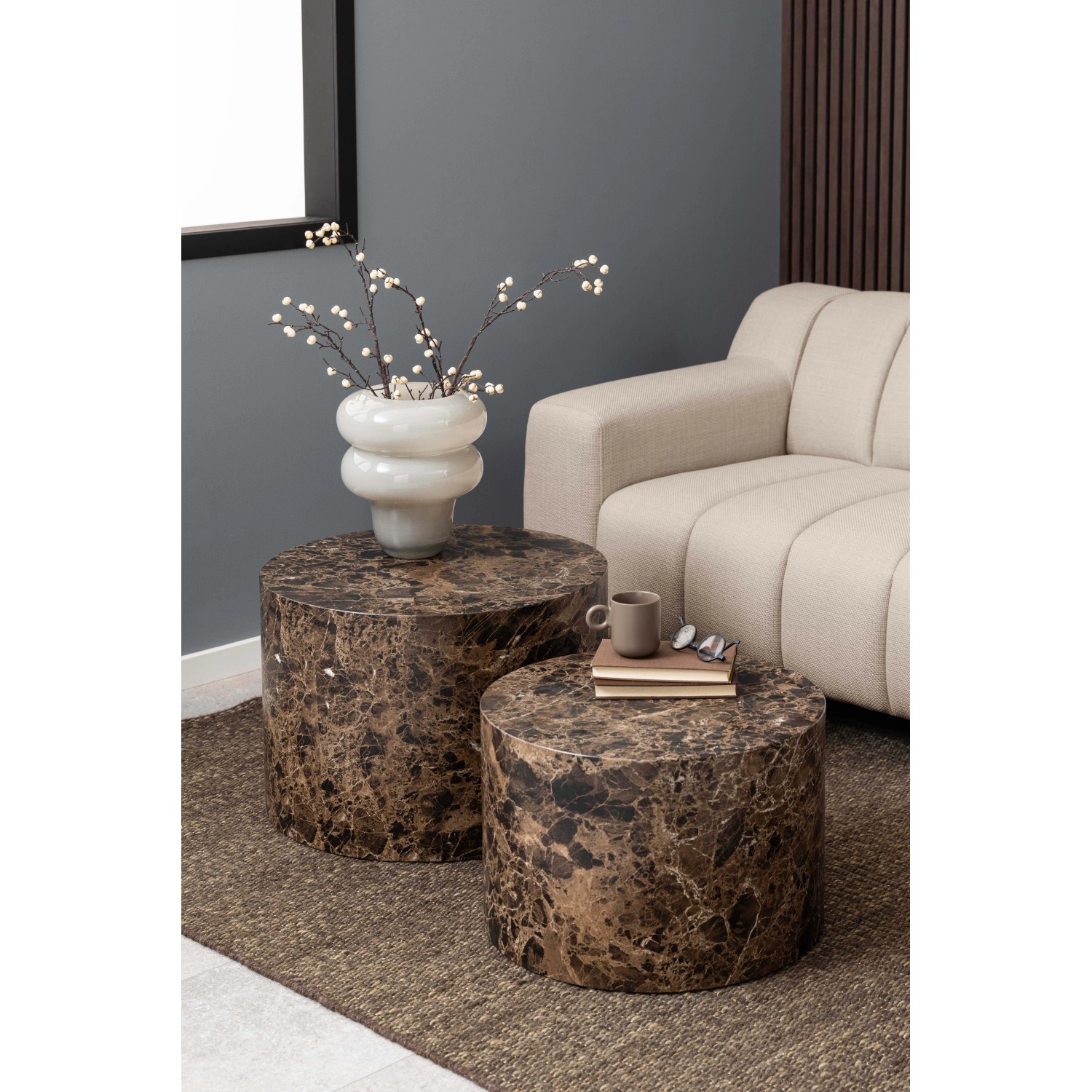 Set di 2 tavolini da salotto in legno Motrik effetto marmo marrone tondo h40 cm_4