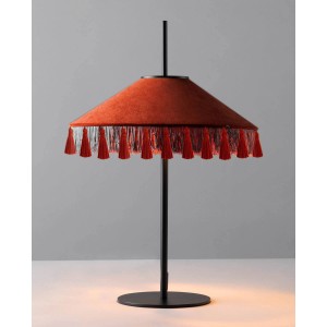 Lampada da tavolo con paralume rosso e nappe, categoria Tende in tessuto.
