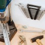 Set di chiavi combinate LUX da 12 pezzi (6-19 mm) con supporto, ideale per officina e montaggio.