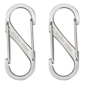 Dettaglio di due moschettoni S-Biner t.b.t. argentati.