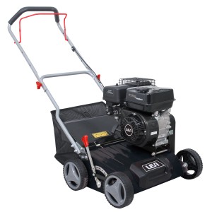 Scarificatore a scoppio LEA. Ideale per la cura del prato e la rimozione del muschio.