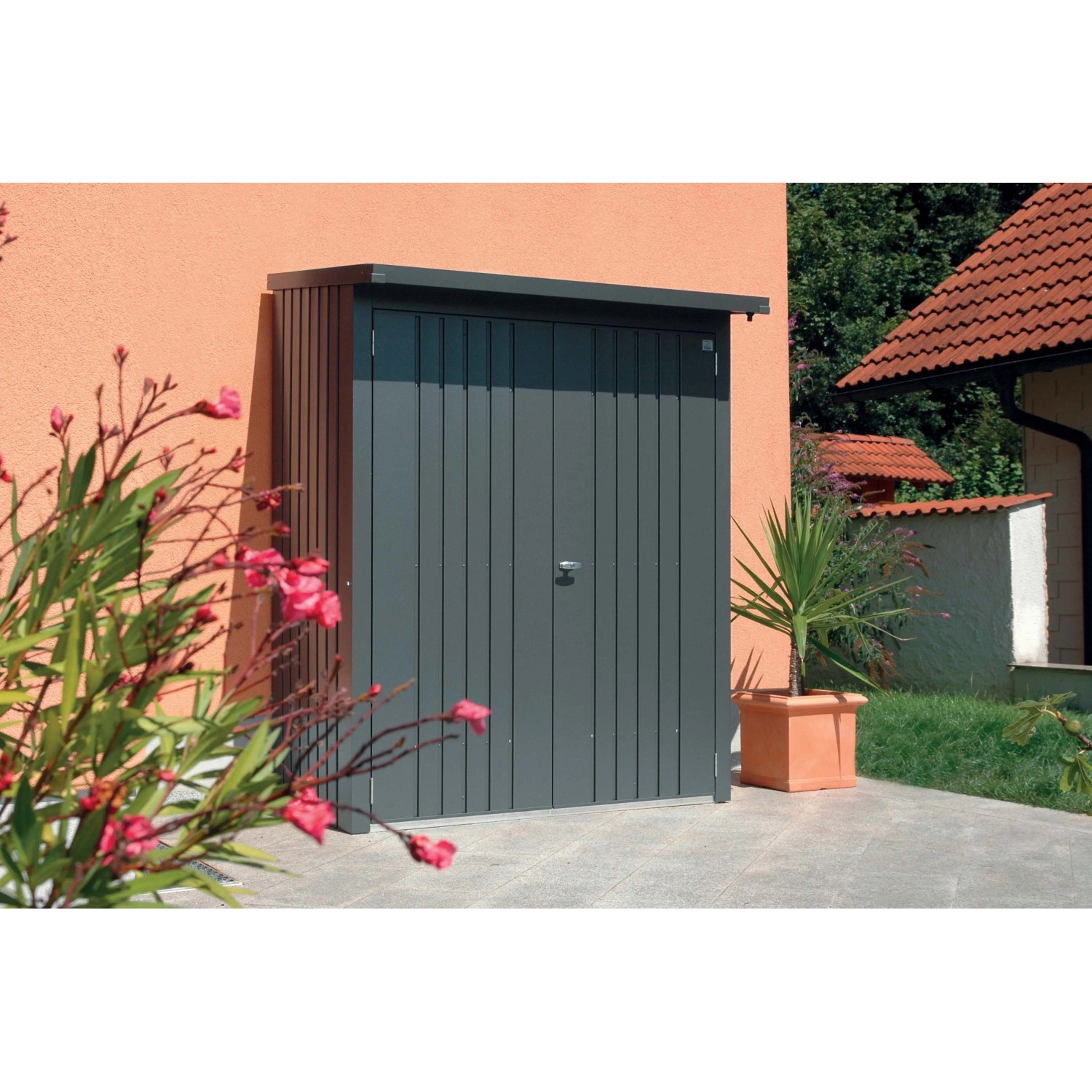 Biohort WoodStock 150, grigio scuro metallizzato, legnaia/armadio attrezzi in acciaio.