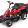 Trattorino tagliaerba Troy-Bilt Mini-Rider 60T-R con scarico posteriore e cesto di raccolta.