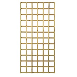 Grigliato in legno per giardino con design quadrato.