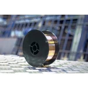 Filo animato LUX 0,9 mm su bobina per saldatura senza gas.