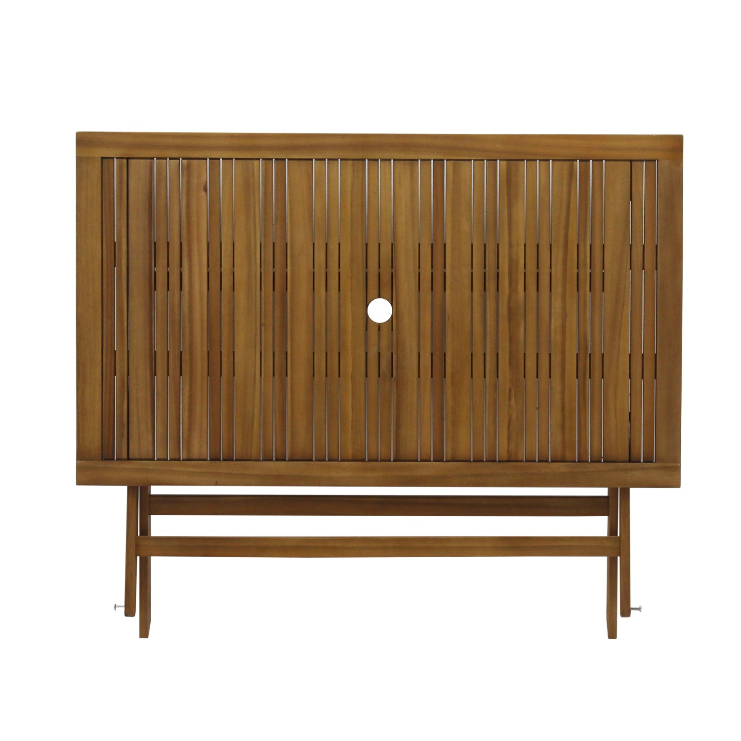 Tavolo da giardino in legno con motivo a listelli e foro al centro.