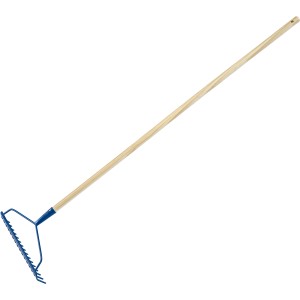 Rastrello ad arco LUX con 16 denti e manico in legno per livellare e rastrellare aree del giardino.
