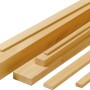 Diverse listelli in legno piallato di colore chiaro. Ideali per progetti fai-da-te e modellismo.