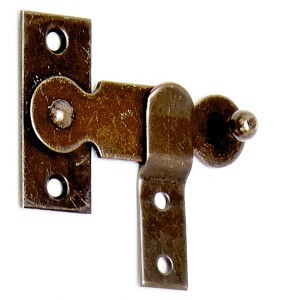 Chiavistelli in metallo, marrone, con pomello e fori di montaggio.