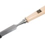 Scalpello LUX Comfort, 24 mm, con manico in legno. Ideale per lavori di precisione sul legno.