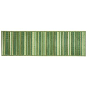 Stuoie in bambù verde con strisce verticali.