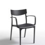 Sedia da giardino t.b.t. nera in plastica con braccioli.