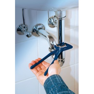 Pinza a pappagallo LUX Comfort 180 mm in uso su un lavandino.