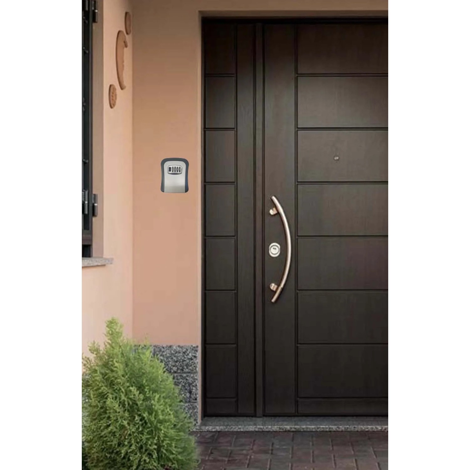 t.b.t. Cassaforte per chiavi accanto alla porta d'ingresso, deposito sicuro delle chiavi.