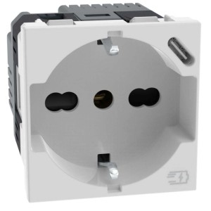 Presa Universale P40 Tedesca e Italiana con Caricatore USB-C colore bianco